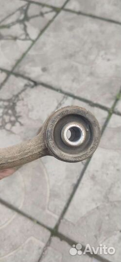 Рычаг правый передний Kia sorento 1