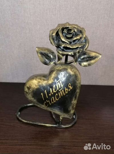 Сувенир сердце с розой