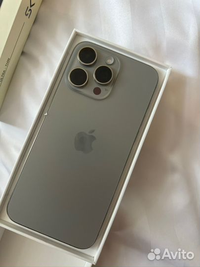 iPhone 15 Pro Max, 256 ГБ