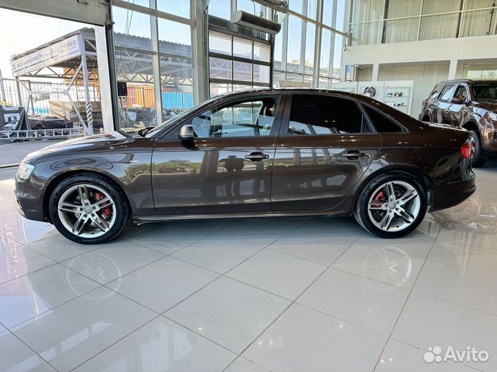 Audi A4 2.0 AMT, 2012, 184 749 км