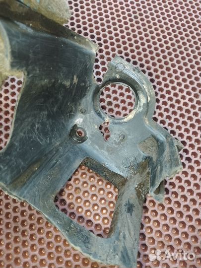 Кожух обдува цилиндра Honda lead 48