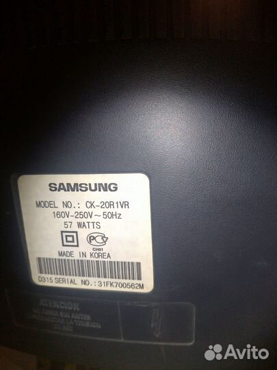 Телевизор Samsung диагональ 50см, есть пульт