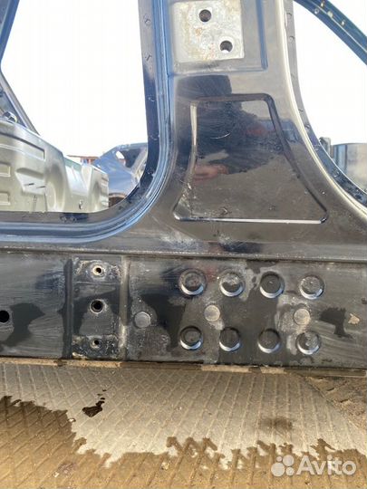 Порог правый Bmw X5 кроссовер 3.0 M54 2001