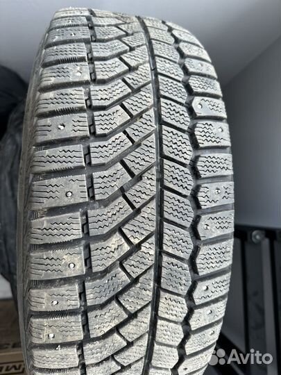 Комплект зимних колес r16