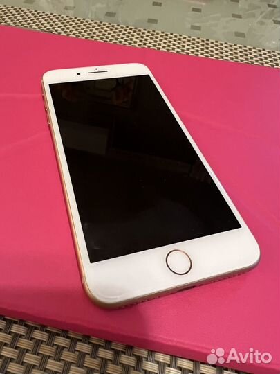 iPhone 8 Plus, 256 ГБ