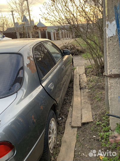 Mazda 626 2.0 МТ, 1994, битый, 1 000 000 км