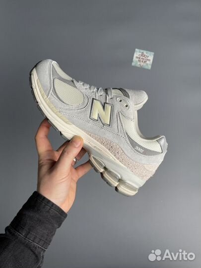 Кроссовки New balance 2002R 