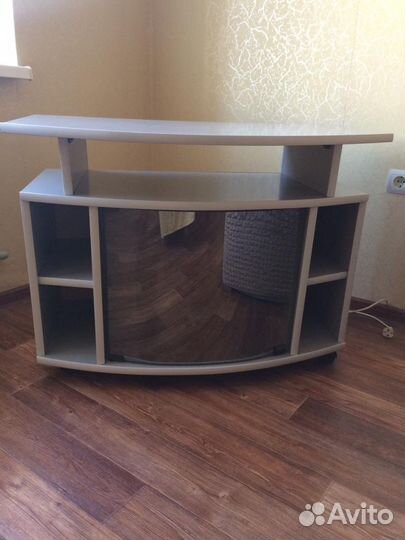 Тумба под телевизор