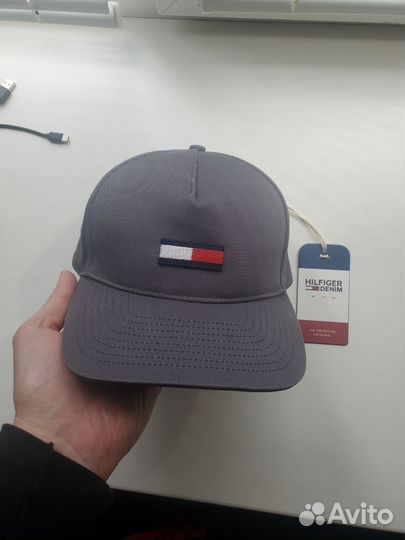 Tommy Hilfiger кепка