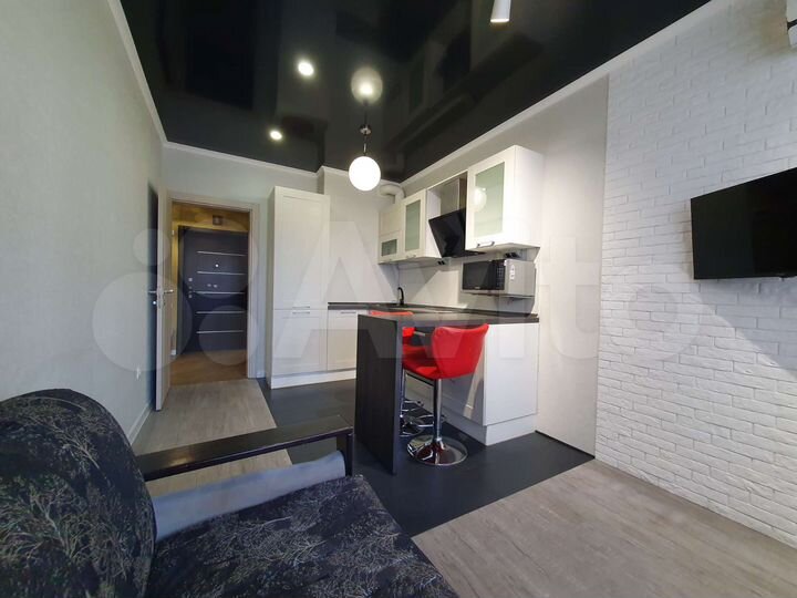 2-к. квартира, 46 м², 1/14 эт.