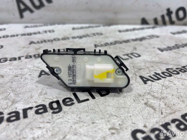 Кнопка центрального замка Mercedes-Benz Glc W253