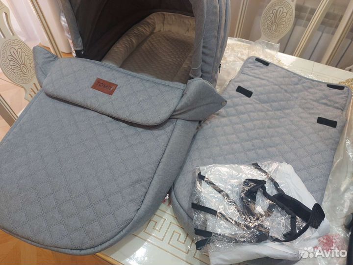 Коляска Tomix aura 2в1, без колёсной основы