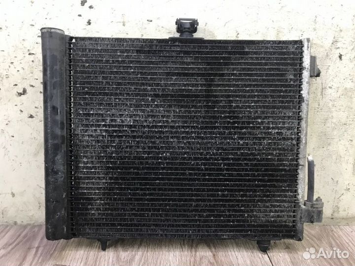 Радиатор кондиционера Citroen C3 DV6ated4 2004