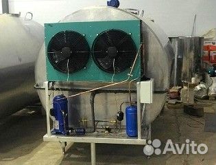 Танк охладитель молока закрытого типа 1000л г921