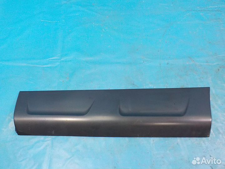 Молдинг двери задней левой Audi Q7 (4L) 2005-2015