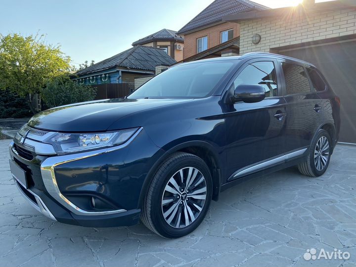 Mitsubishi Outlander 2.0 CVT, 2019, 140 000 км