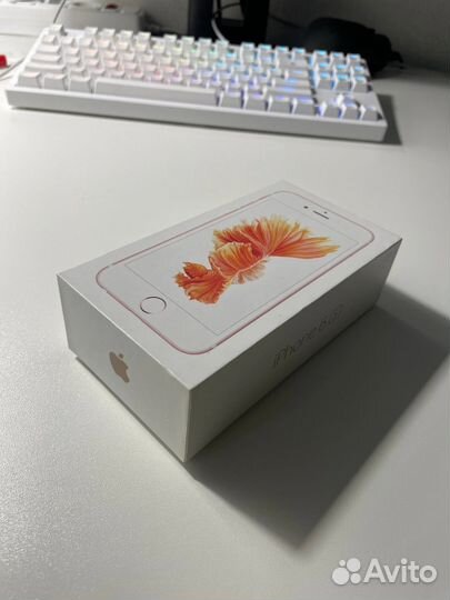 iPhone 6S, 32 ГБ