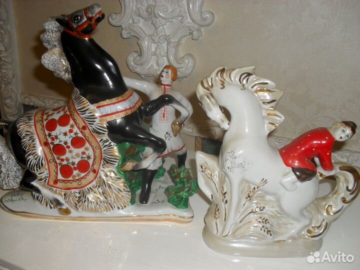 Статуэтки (оригинальный подарок или в коллекцию)