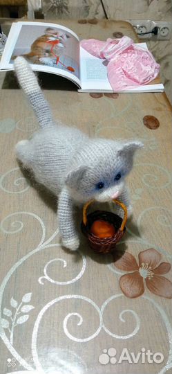 Вязаные игрушки- котики ручной работы