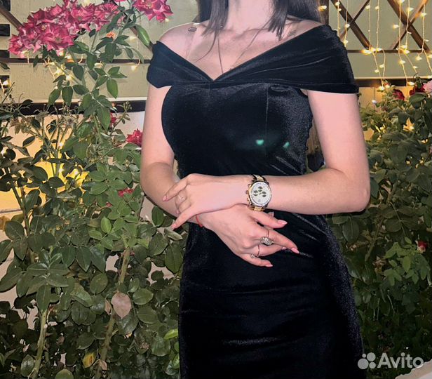 Вечернее платье