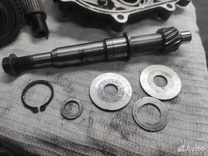 Редуктор Suzuki skyWave 43 250