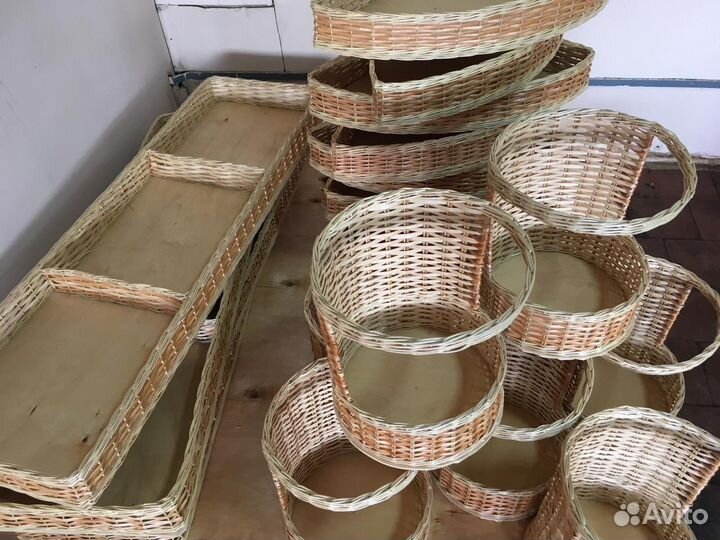 Лотки плетеные,багетница