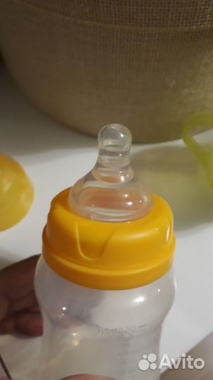 Новая бутылочка и кружка поильник