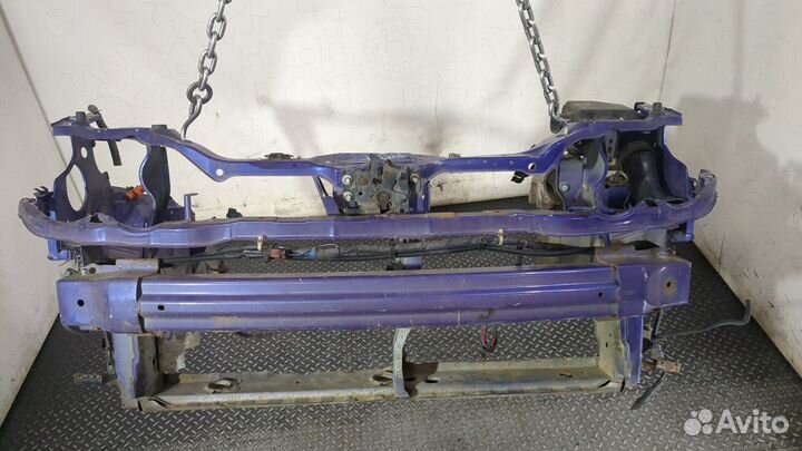 Рамка передняя Honda HRV, 2001