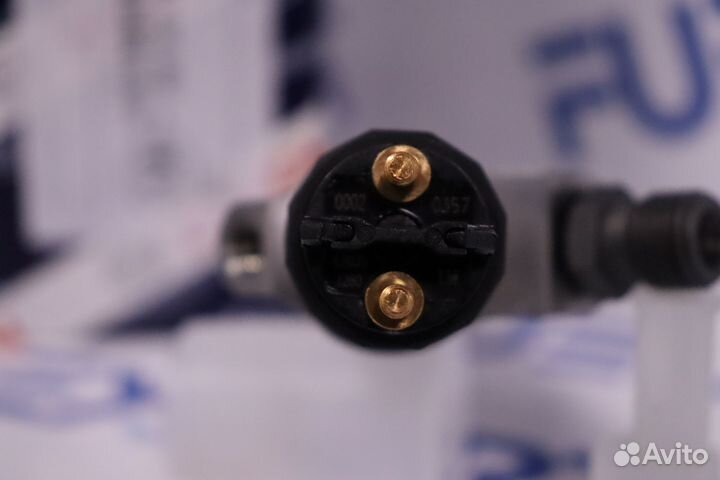 Форсунка топливная 0445120357