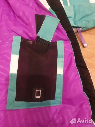Горнолыжная куртка женская 46