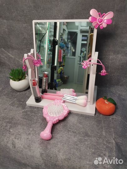 Детский набор косметики и маникюра с зеркалом