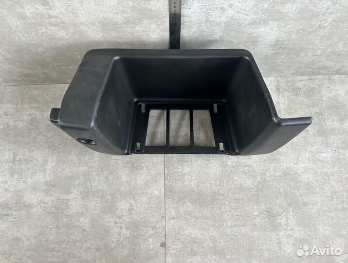 Подножка левая Volvo Fh12