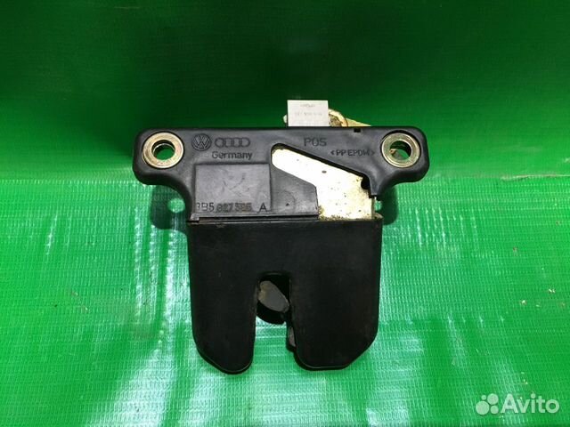 Замок крышки багажника Volkswagen Passat B5 седан