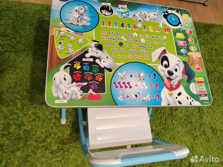 Детский стол со стулом