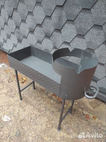 Мангал 3 мм с подказанником 10 л съёмные ножки