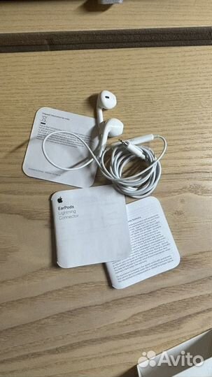 Наушники apple earpods lightning