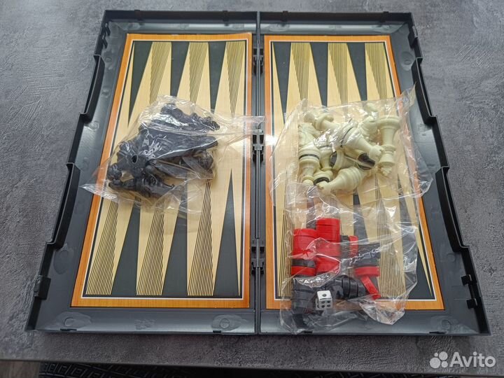 Шахматы, шашки, нарды 3 в 1 новые