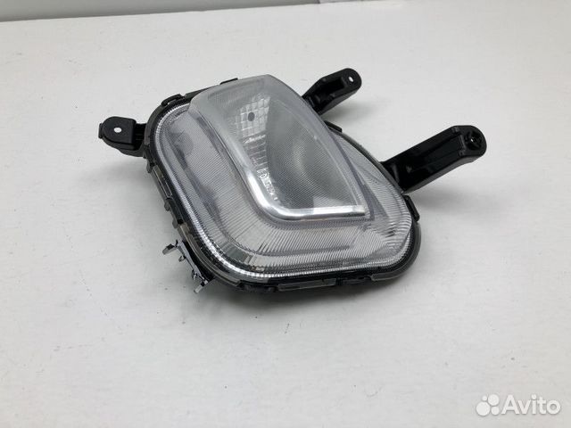 Правая противотуманная фара Kia Rio 3 (UB\QB)