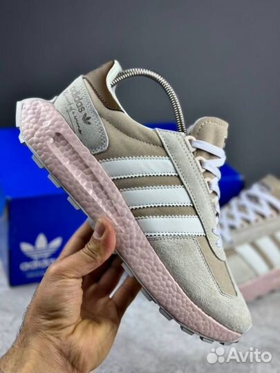 Кроссовки adidas retropy e5