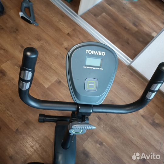 Велотренажер Torneo B-225G