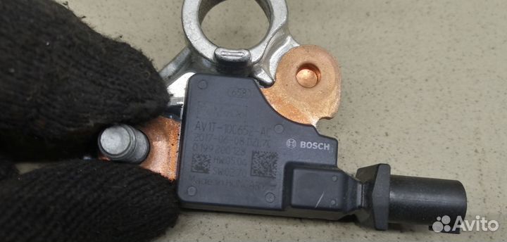 Клемма аккумулятора минус Transit 2014