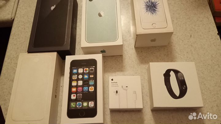 Коробки для iPhone