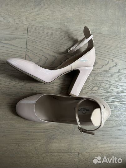 Туфли Valentino Garavani Tango 39 размер оригинал