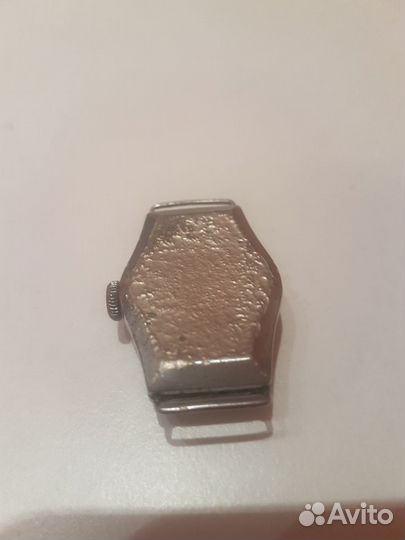 Часы механические 