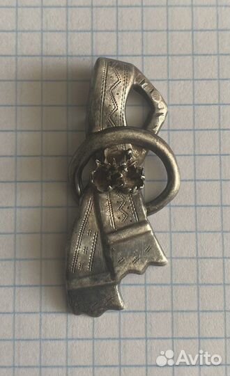 Брошь серебро