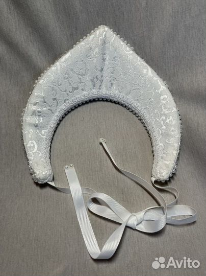 Кокошник свадебный и сценический