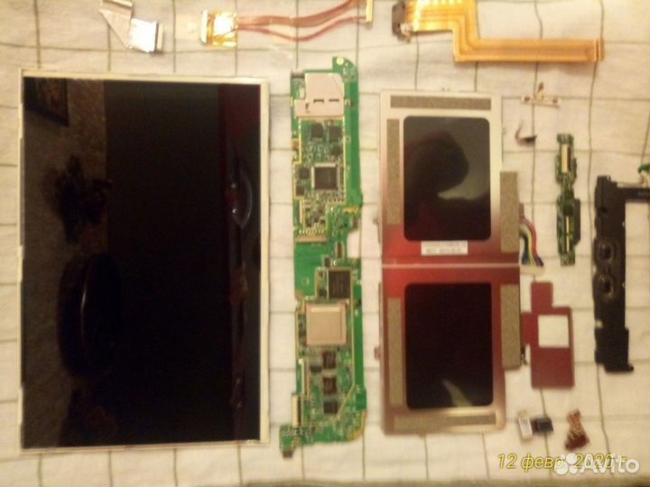 Запчасти к планшету asus TF300TG