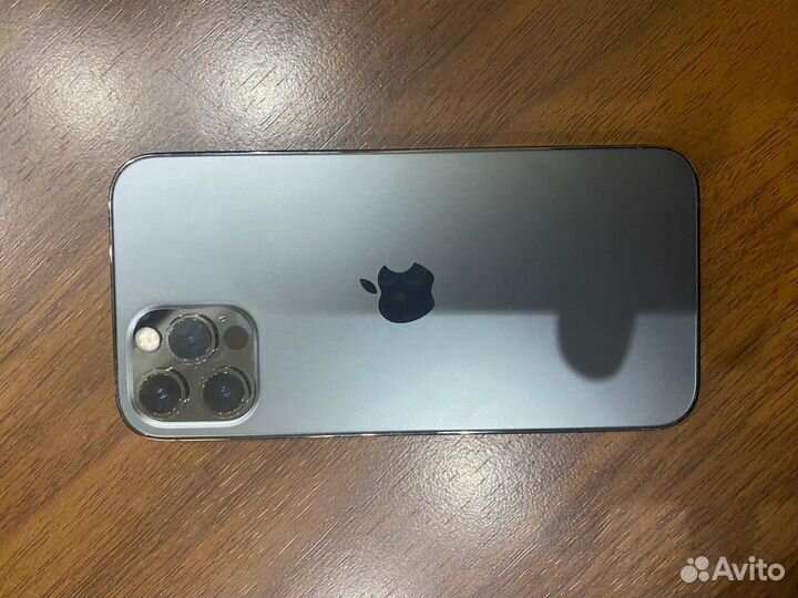 Телефон iPhone 12 pro 128 gb