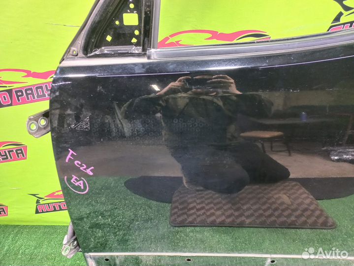 Дверь nissan, C26,FC26,FNC26,HFC26,NC26 serena