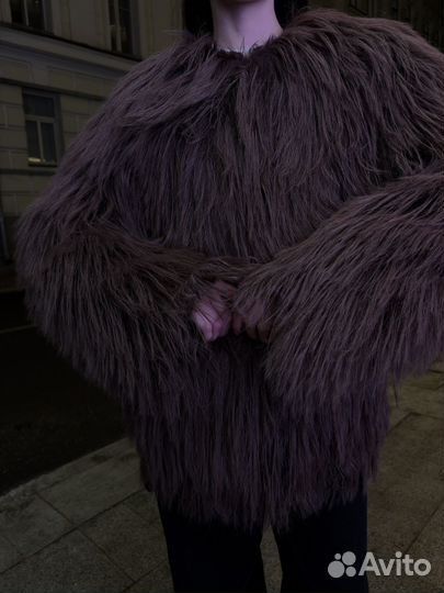 Шуба из эко меха под ламу